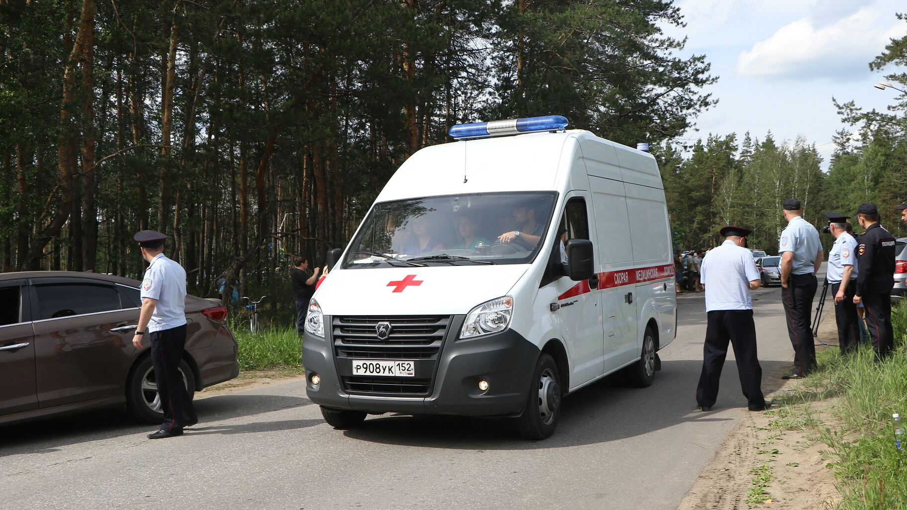 Дзержинцам, попавшим в больницы после взрыва на «Кристалле», перечислили 2,7 миллиона рублей