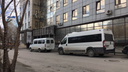 В бизнес-центр на Пермитина приехали силовики из Алтайского края