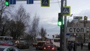 «Не надо демонтировать»: в Ярославле власти поставили точку в спорах о светофоре-невидимке