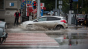 «Все жалуются на погоду»: ГИБДД просит водителей не превышать скорость на мокрых дорогах