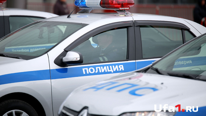 В Башкирии Chevrolet Niva улетела в кювет и перевернулась: пострадало четыре человека