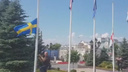 Около здания самарской мэрии подняли флаги Швеции и Англии