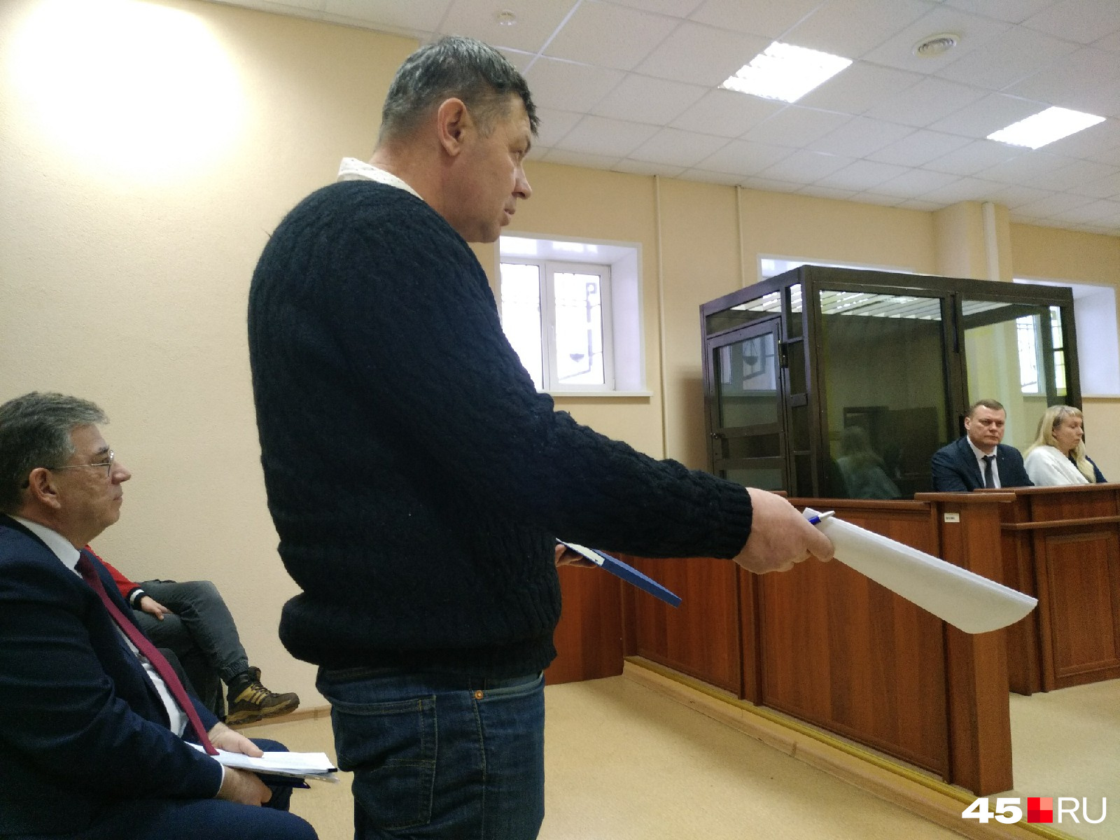 Андрей Тябутов заявил о низком качестве фотографий вещественных доказательств Андрей Тябутов заявил о низком качестве фотографий вещественных доказательств