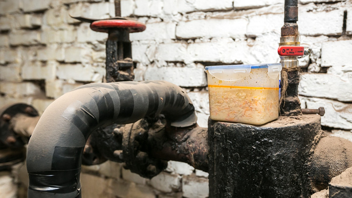 Две тысячи красноярцев получили неправильные квитанции с долгом за воду и отопление