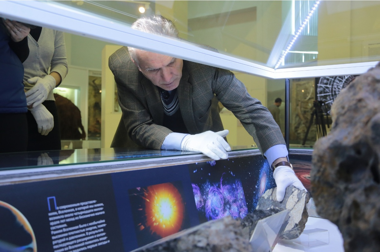 О пропаже крупного фрагмента метеорита руководство музея заявило в 2017 году