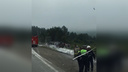 На трассе М-5 в Челябинской области столкнулись две фуры и Porsche Cayenne