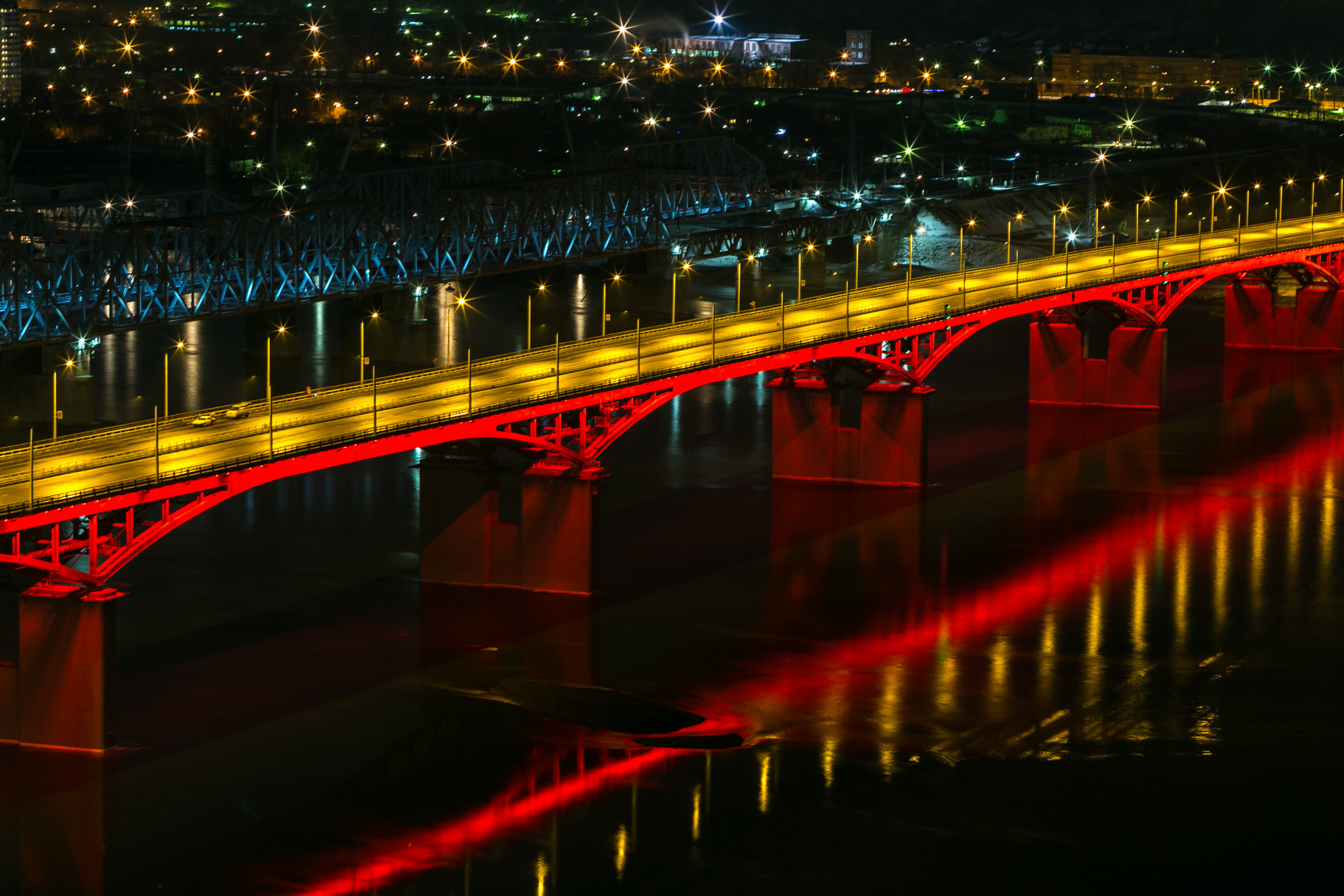 Недавно Александр Усс предложил дать имя четвертому мосту — депутат Швыдкин считает, что он мог бы носить имя Хворостовского
