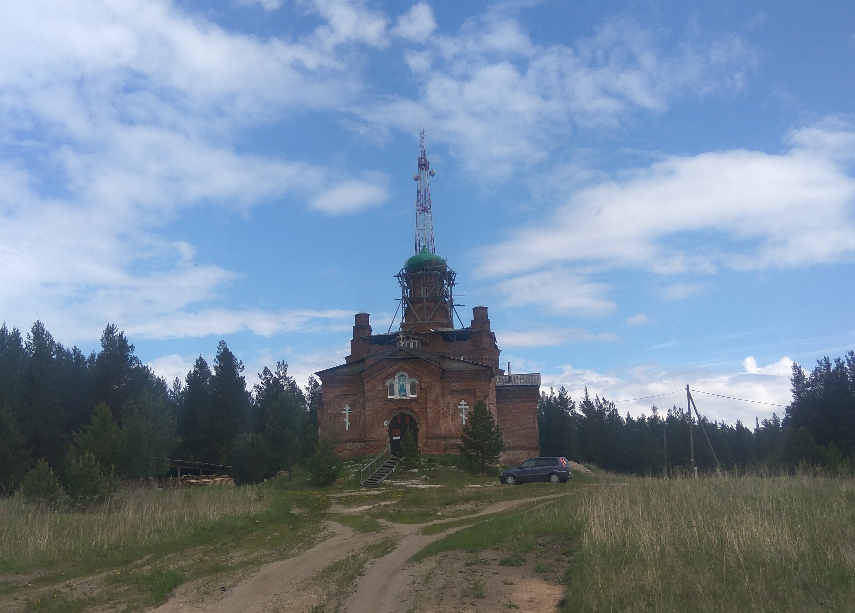 Погода в село липовское свердловская. Липовское Свердловская область храм. Село Кайгородское Церковь. Фото Параскевы пятницы село Кайгородское.