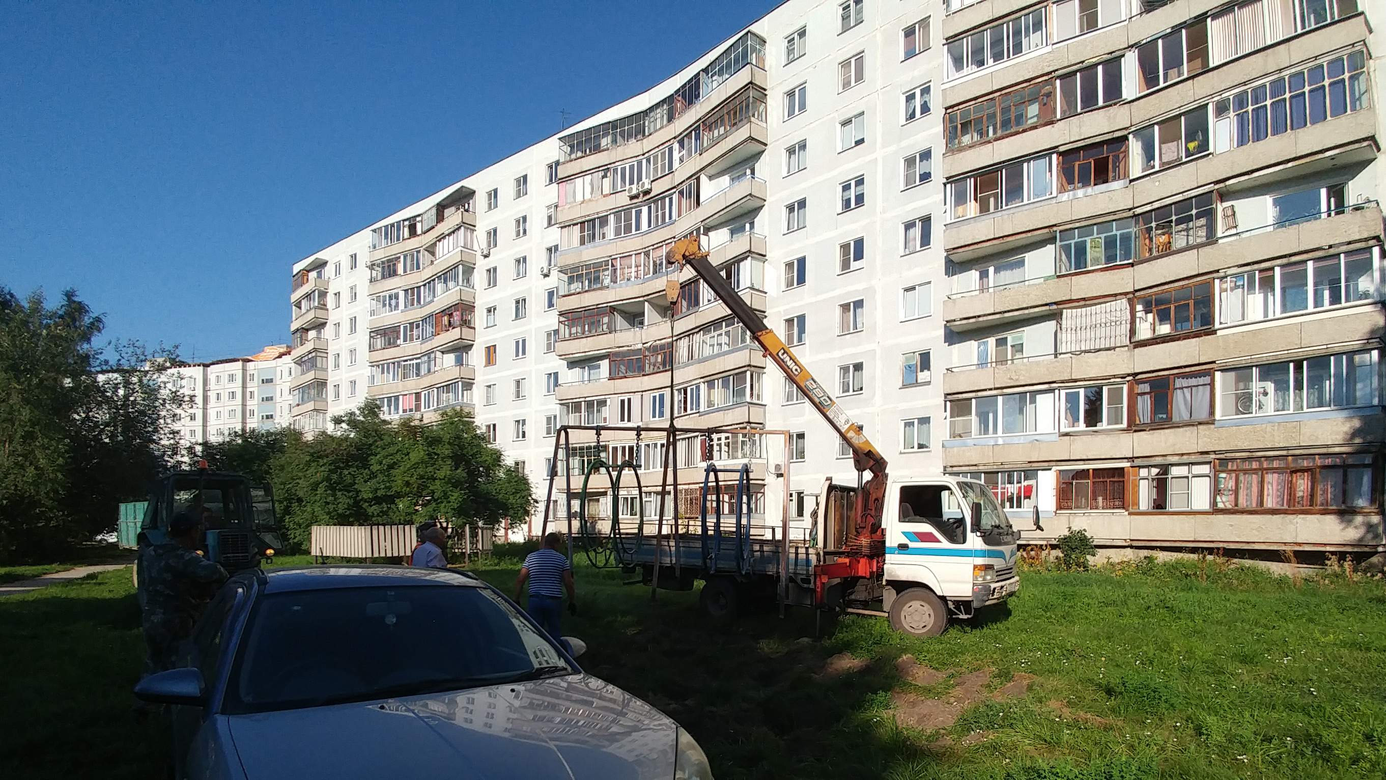 Ремонт качелей стоил бы администрации «копейки», заверили жители посёлка Ремонт качелей стоил бы администрации «копейки», заверили жители посёлка