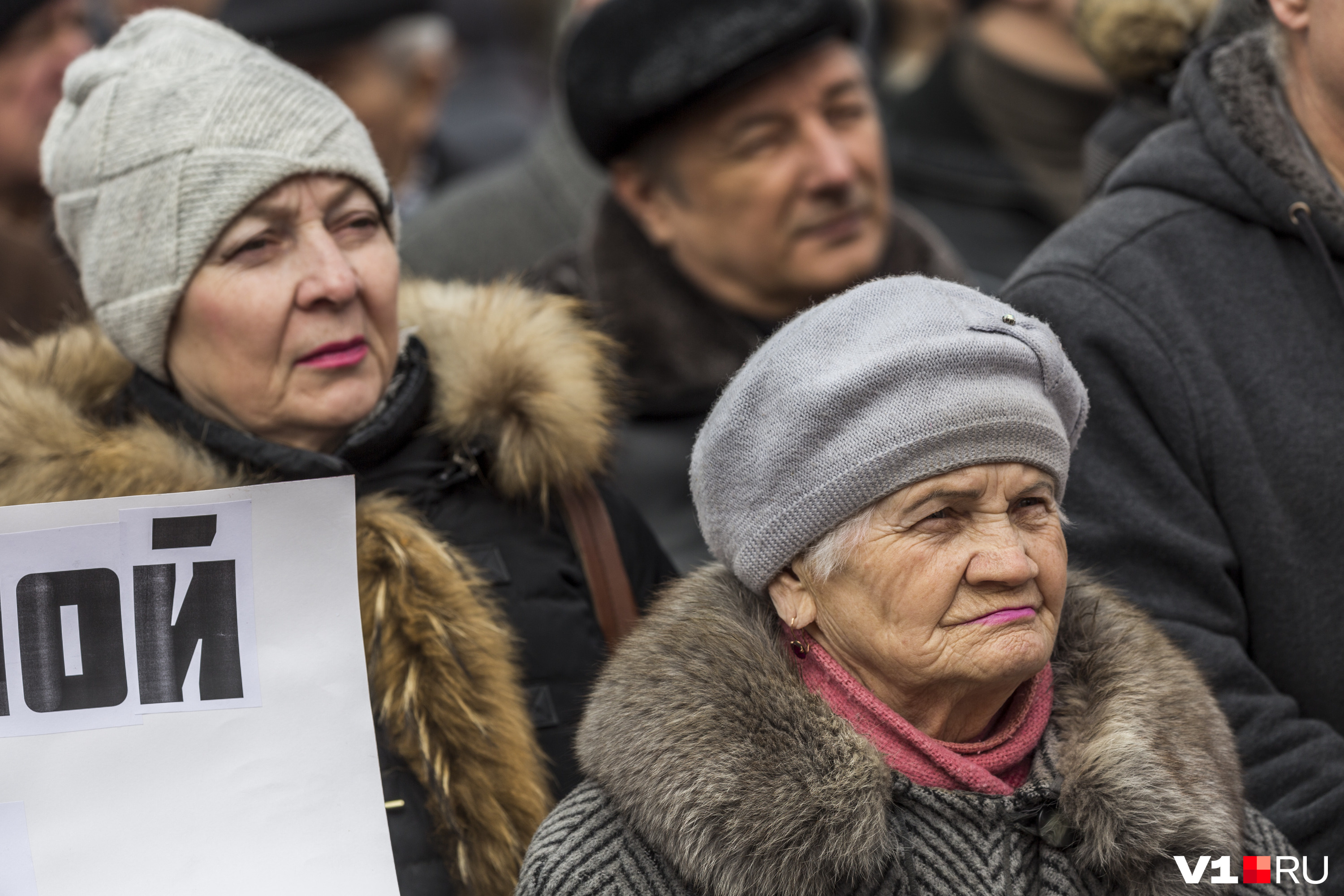 О бесчинствах депутатов из других регионов собравшиеся слушали не перебивая О бесчинствах депутатов из других регионов собравшиеся слушали не перебивая
