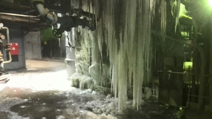 «Снег и температура внутри –27 градусов»: работники показали цех Назаровской ГРЭС