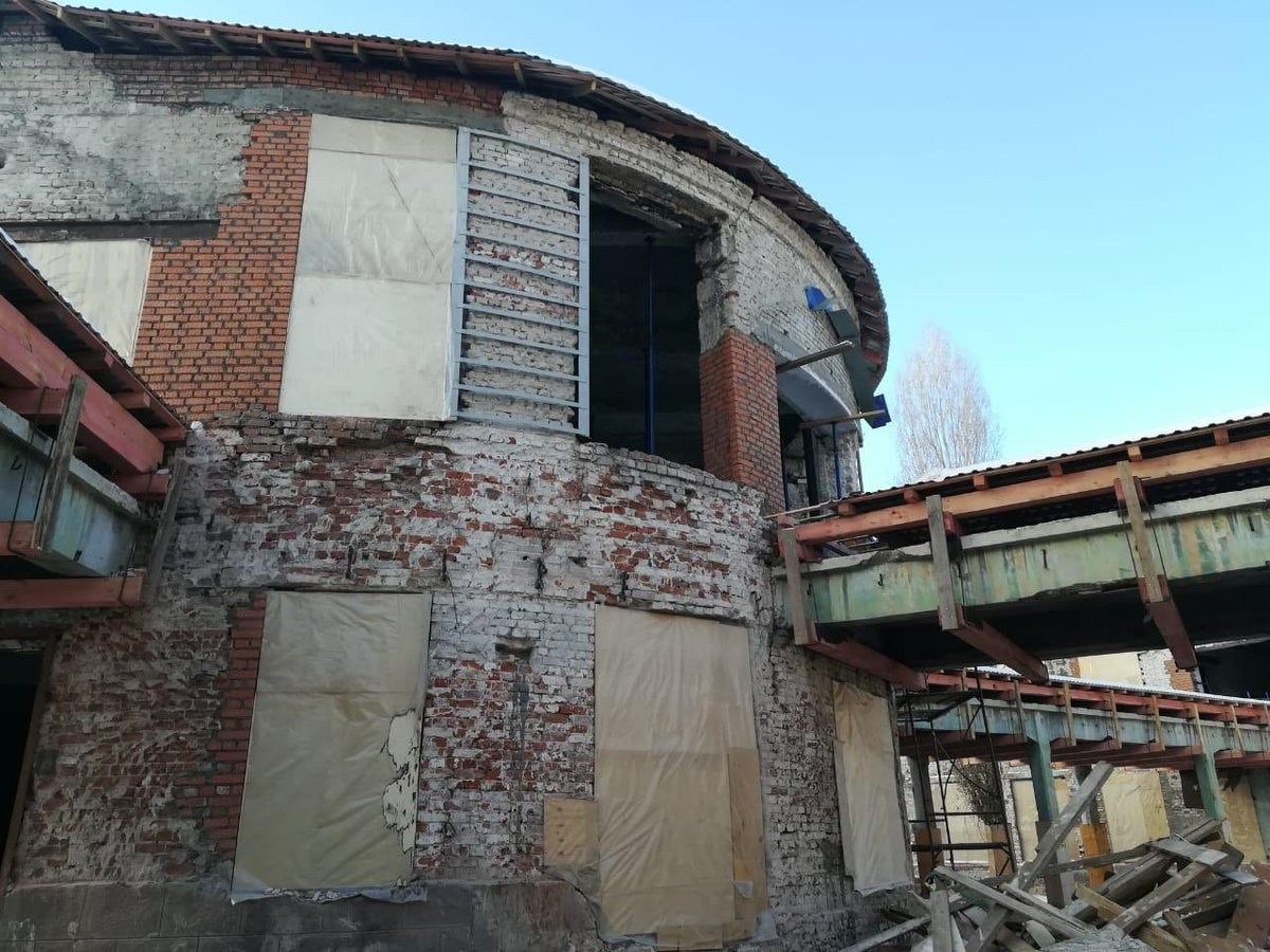 Реконструкция поставила здание под угрозу обрушения