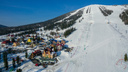 «Устраивают прыжки в сугроб»: популярный у красноярцев горнолыжный курорт завалило снегом