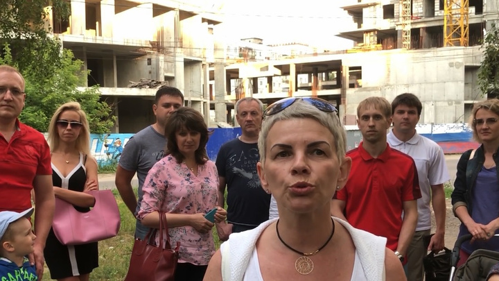 «Наше положение безнадёжно»: обманутые дольщики ЖК «Европейский» записали видеообращение к Путину