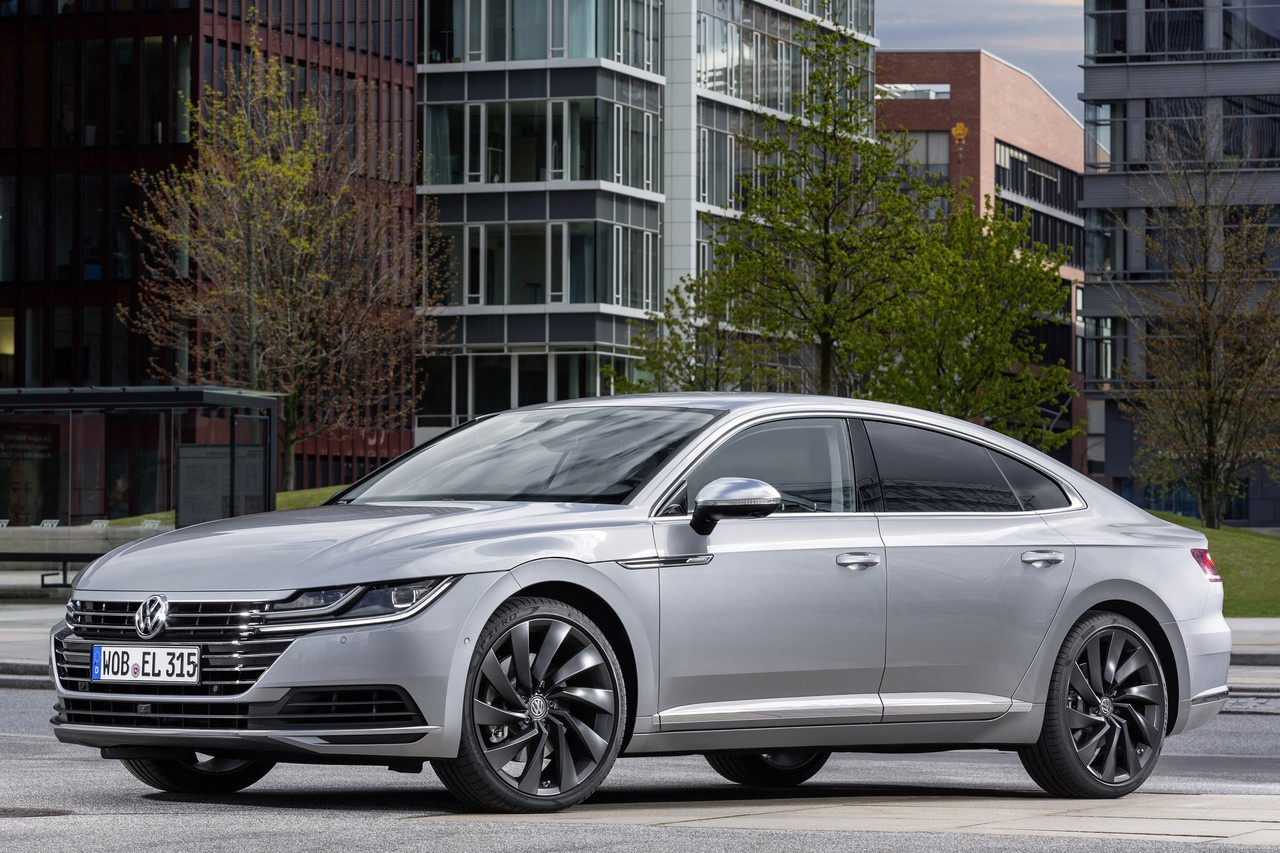 Volkswagen Arteon пришёл на смену Passat CC Volkswagen Arteon пришёл на смену Passat CC