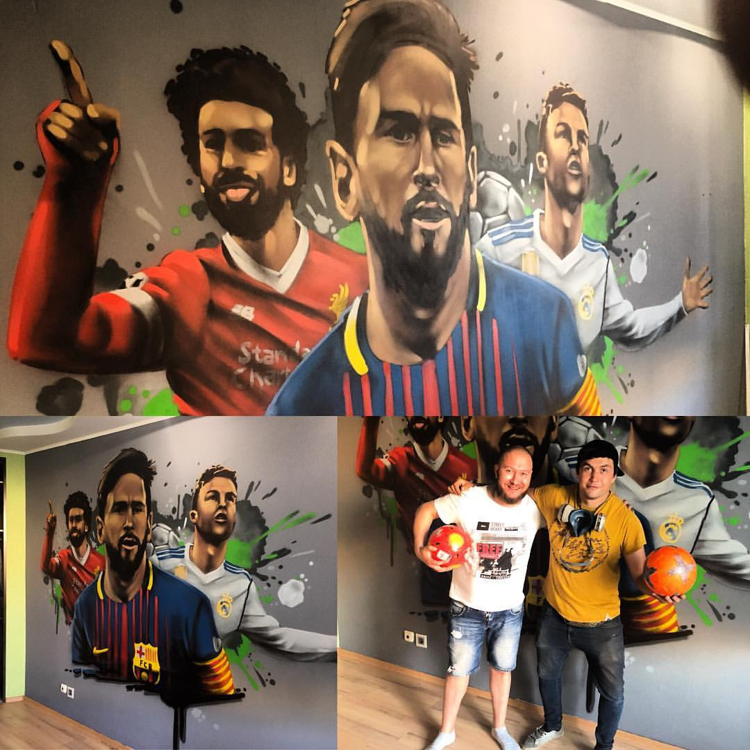 Футбольные знаменитости — Месси, Роналдо и Салах 