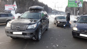 Авария и погасшие светофоры привели к коллапсу на Бердском шоссе