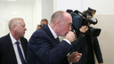 Покусился на «Столичный»: Дубровский отведал кексов в новой школе ЖК «Ньютон» в Челябинске