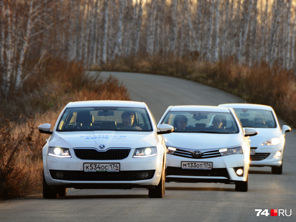 Что лучше шкода октавия или тойота авенсис