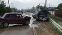 На Дону в ДТП сгорела машина