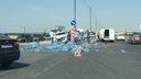 Вода по всей дороге: на Таганрогском шоссе столкнулись легковушка и «Газель»