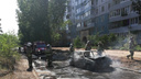 «Черный дым поднимался до 4-го этажа»: около жилого дома в Тольятти сгорела «девятка»