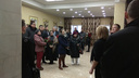 Больше сотни новосибирцев пришли на прощание с депутатом горсовета