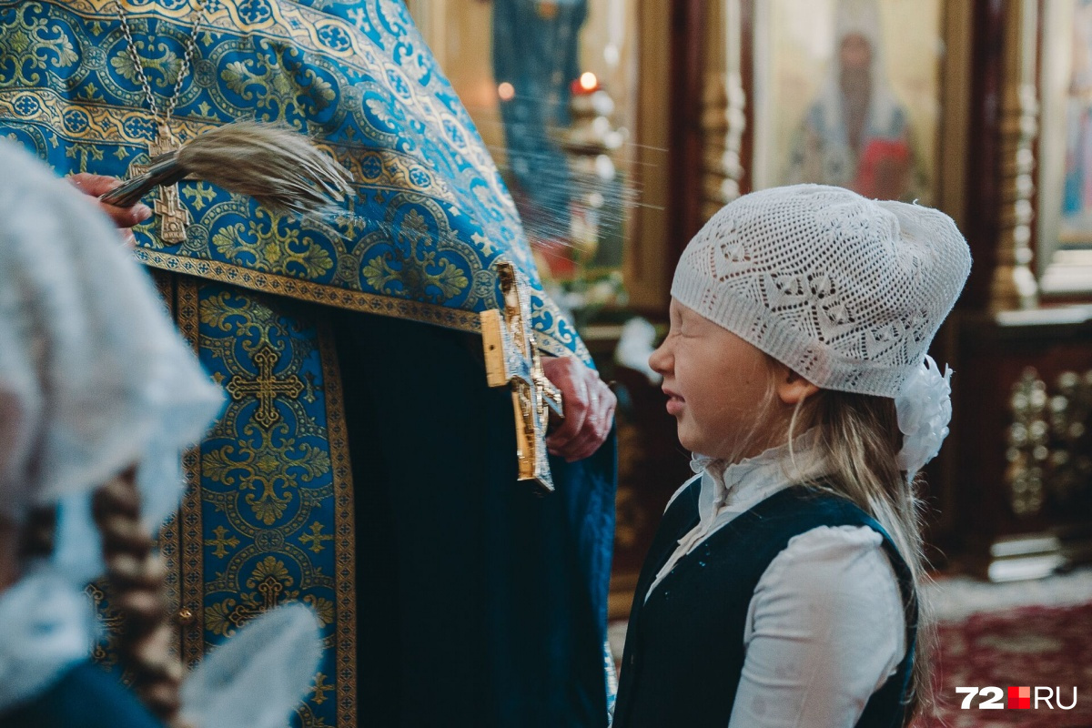 Учащиеся православной гимназии в Тюмени перед линейкой <a href="https://72.ru/text/education/66218704/?utm_source=sgp&utm_campaign=hsdrn" class="_ io-leave-page" target="_blank">отправились на молебен в храм</a> Учащиеся православной гимназии в Тюмени перед линейкой <a href="https://72.ru/text/education/66218704/?utm_source=sgp&utm_campaign=hsdrn" class="_ io-leave-page" target="_blank">отправились на молебен в храм</a>