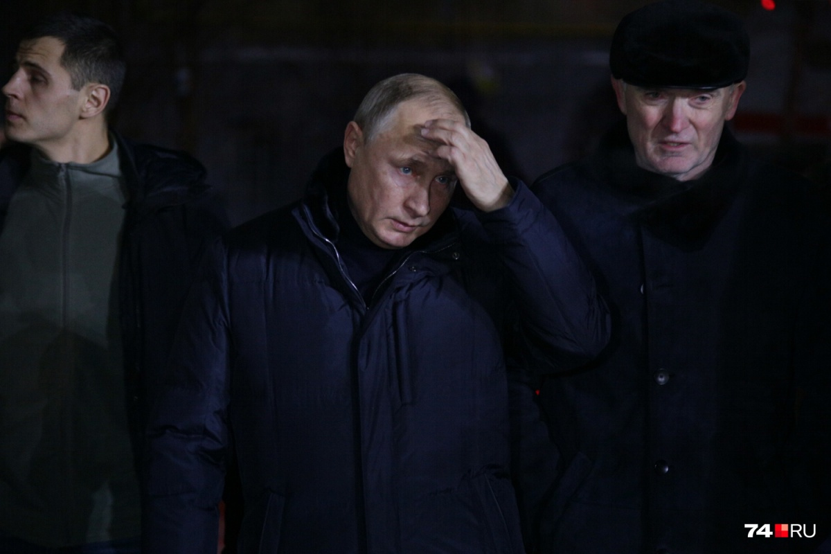 В последний раз в Магнитогорск президент прилетал 31 декабря, когда во время взрыва в доме на Карла Маркса, 164 погибли 39 человек В последний раз в Магнитогорск президент прилетал 31 декабря, когда во время взрыва в доме на Карла Маркса, 164 погибли 39 человек
