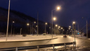 На Красноглинском шоссе включили уличное освещение