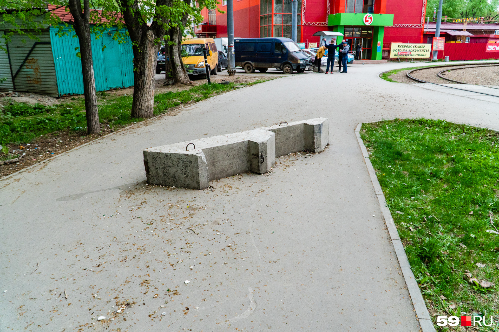 «Логичное» окончание велодорожки. Что б уж наверняка «Логичное» окончание велодорожки. Что б уж наверняка