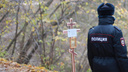 Правозащитников задержали за восстановление поклонного креста в Почаинском овраге