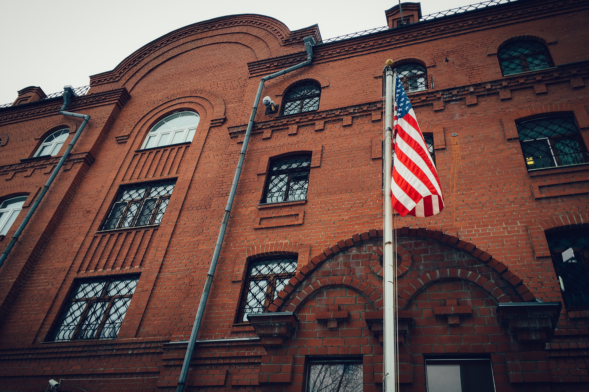 Ближайшее к Челябинску консульство США — в Екатеринбурге — устояло при прошлогодней оптимизации