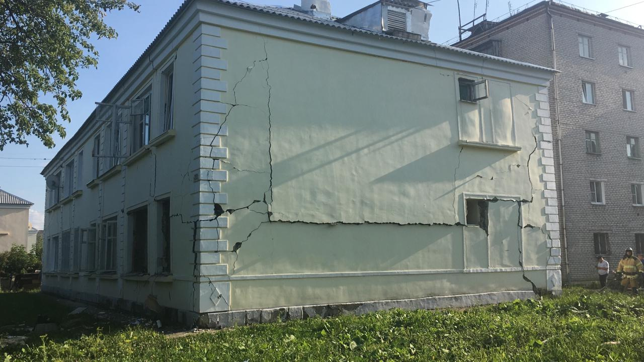 Сейчас решается, где поселить жильцов дома Сейчас решается, где поселить жильцов дома