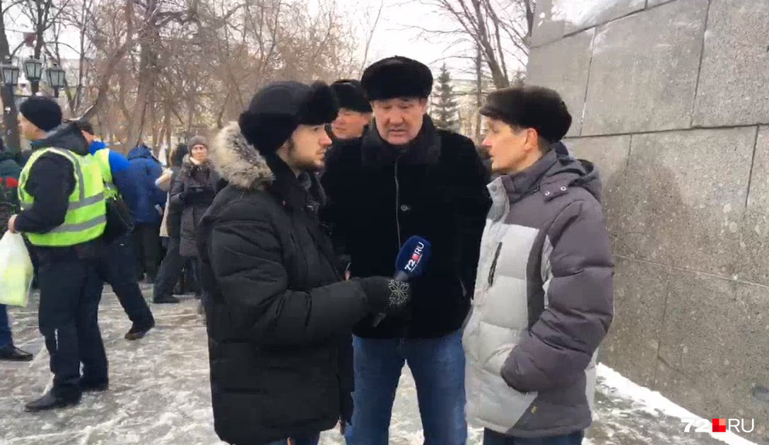 Владимир Панов — справа Владимир Панов — справа