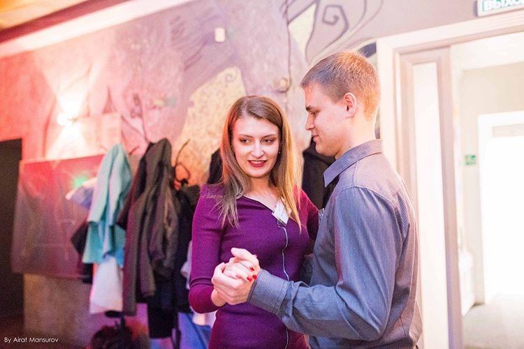 На вечере были мужчины, которые реально хотели найти себе спутницу На вечере были мужчины, которые реально хотели найти себе спутницу