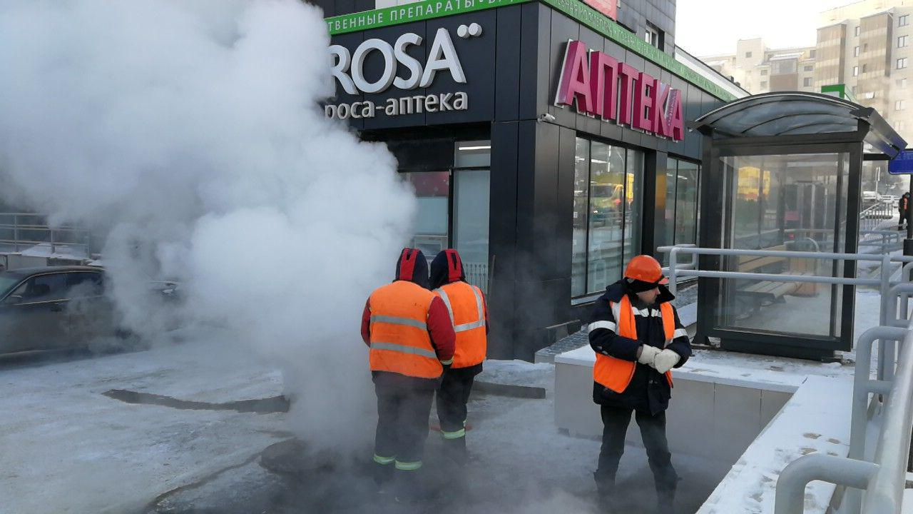 Работы ведутся сразу в трех местах Работы ведутся сразу в трех местах