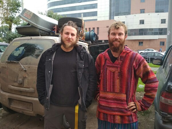 Британские друзья промчались через Челябинска в Монголию специально, чтобы принять участие в ралли