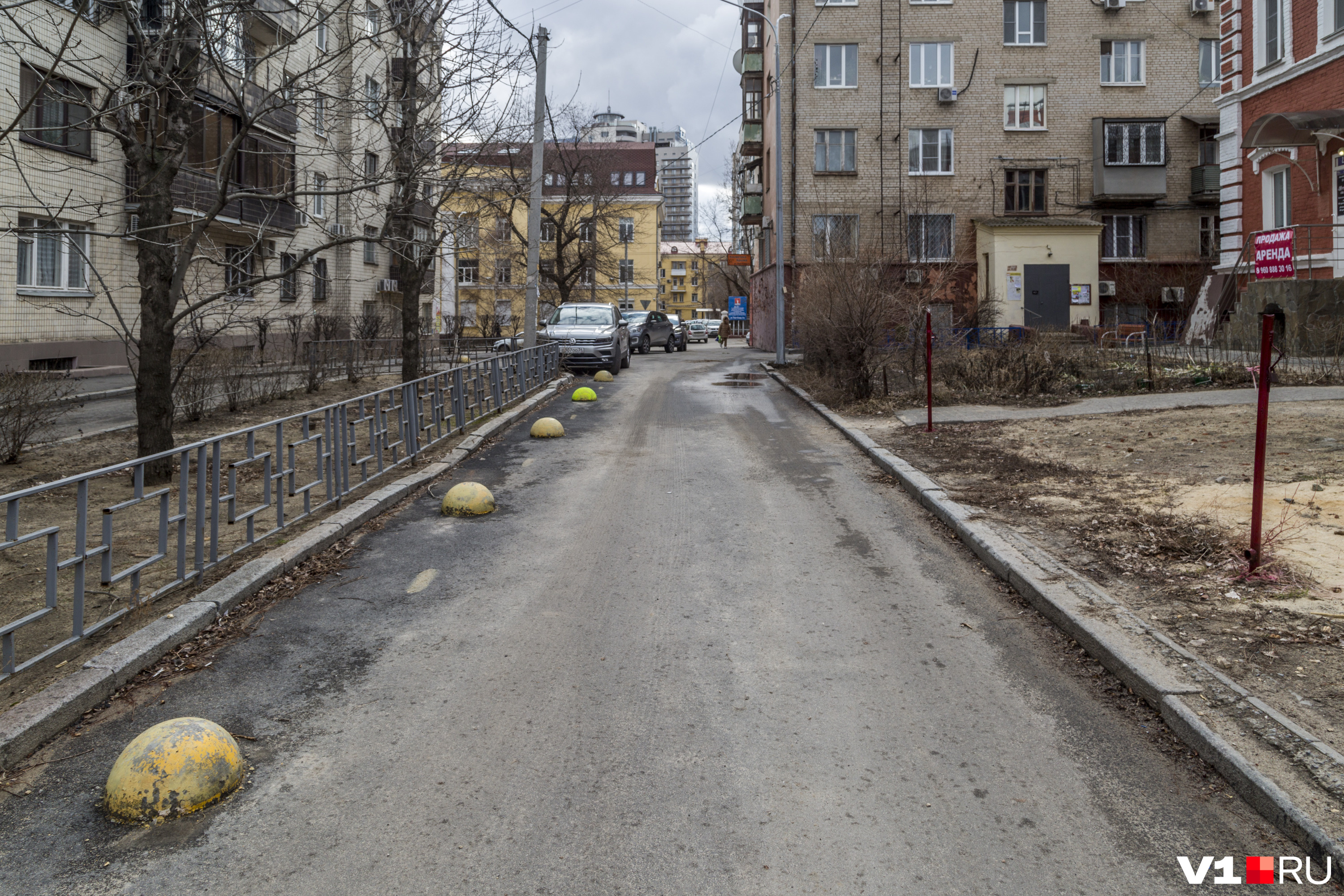 Уберут забор не весь — только 42 метра Уберут забор не весь — только 42 метра