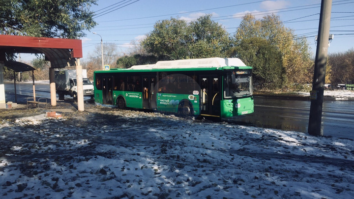 На маршрут, соединяющий ЧТЗ и центр Челябинска, вывели экологичные автобусы