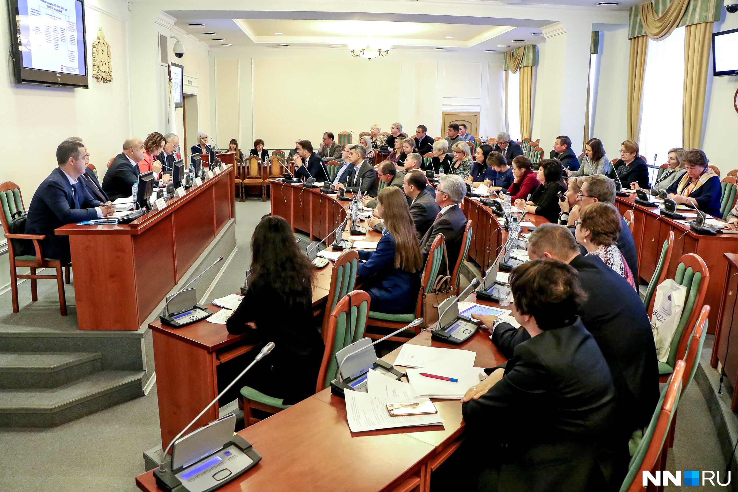 Сообщение министра о нарушениях и попытках проверок вызвало возмущение среди представителей клиник. Они заявили, что проверяющие парализовали их работу Сообщение министра о нарушениях и попытках проверок вызвало возмущение среди представителей клиник. Они заявили, что проверяющие парализовали их работу