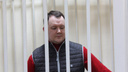 Закованного в наручники депутата Волкова привели в суд. Он давил на следствие по делу о взятках