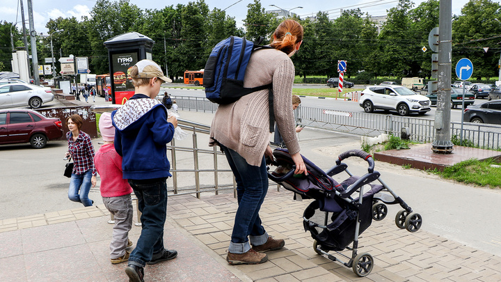 Мамы с детскими колясками – это тоже маломобильные
граждане