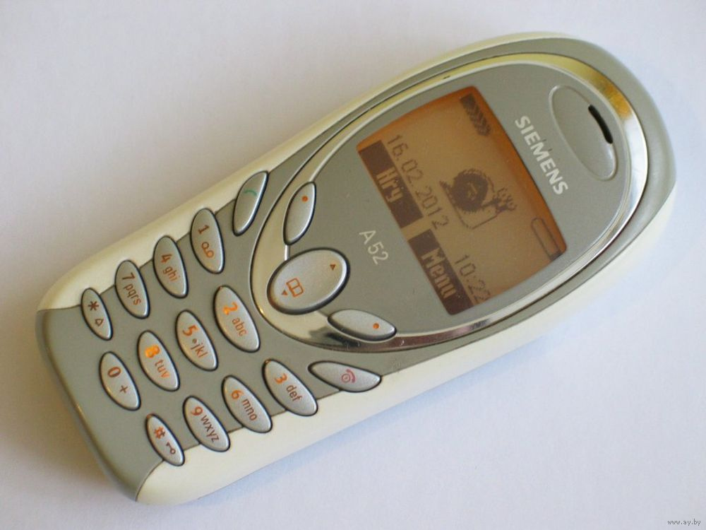 И даже спустя 10 лет этот телефон работал идеально. Для этого нужно было всего-то заменить батарею