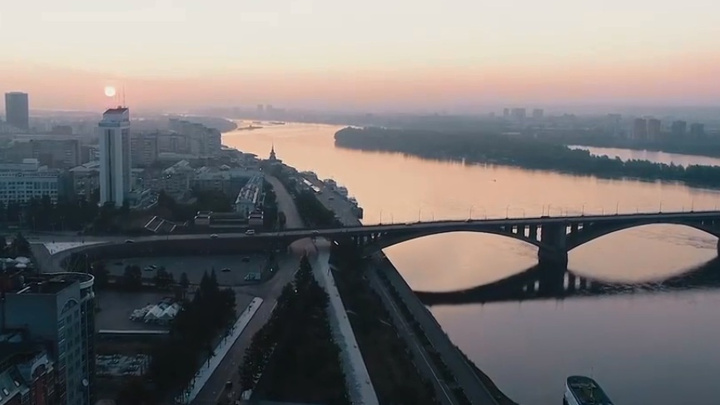 Видеограф из Австралии снял завораживающий ролик о своем путешествии в Красноярске