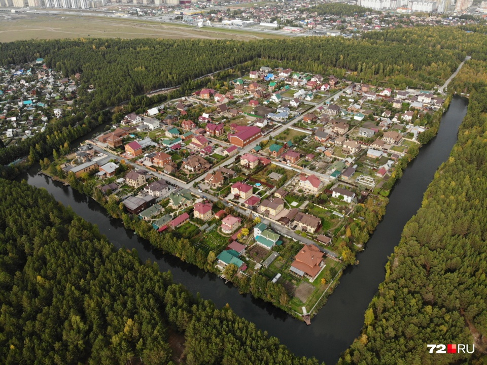 Петровский остров. Думаю, вы поняли, почему он так называется Петровский остров. Думаю, вы поняли, почему он так называется