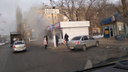 «Заливали вёдрами»: на севере Волгограда сгорел павильон с колбасой