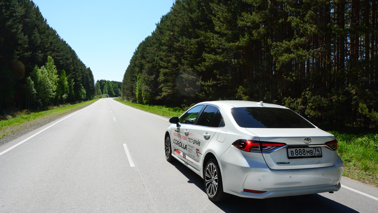 Corolla получила пакет Toyota Safety Sense — автопилот начального уровня
