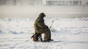 В Новосибирске пять часов искали рыбака, замерзающего на Обском водохранилище