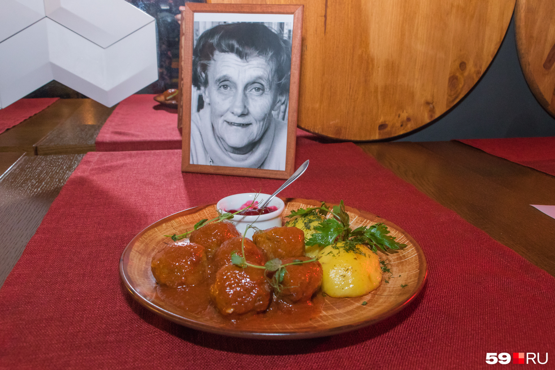 Любимый рецепт тефтелей от Астрид Линдгрен: секреты вкуса и пикантности